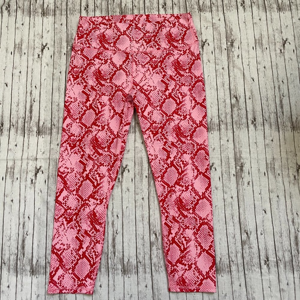 Fabletics PowerHold Pink Leggings Womens Snakeskin Print Crop Capri Size Large L